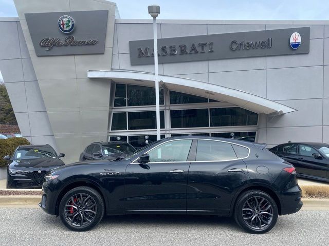 2022 Maserati Levante Modena