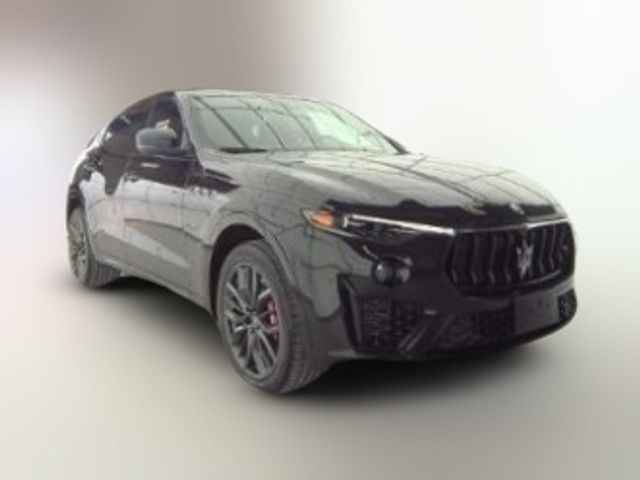 2022 Maserati Levante Modena