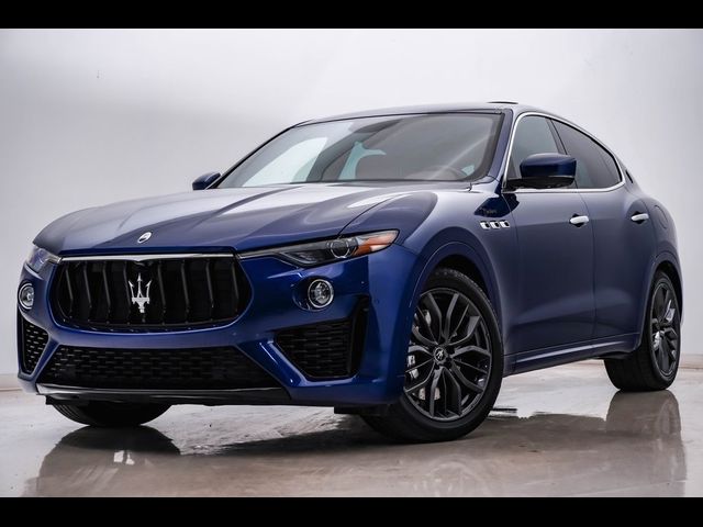 2022 Maserati Levante Modena