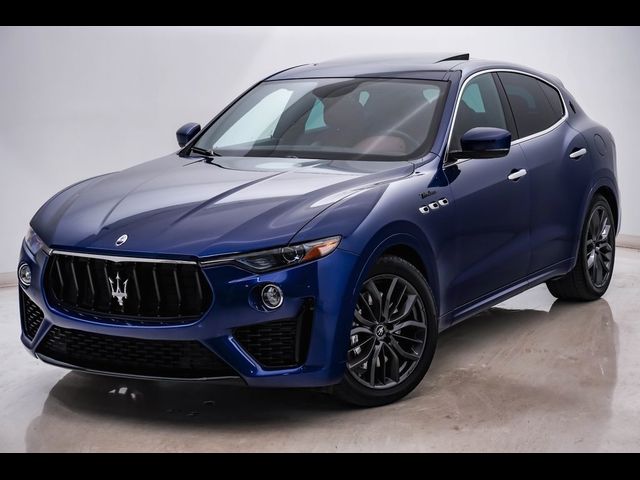 2022 Maserati Levante Modena