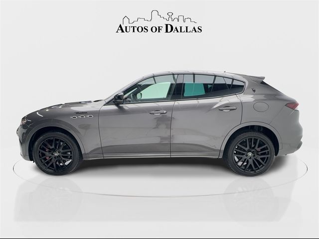 2022 Maserati Levante Modena