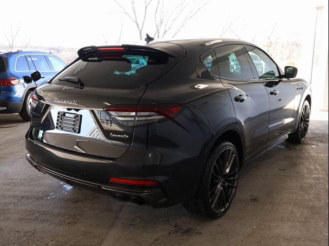 2022 Maserati Levante Trofeo