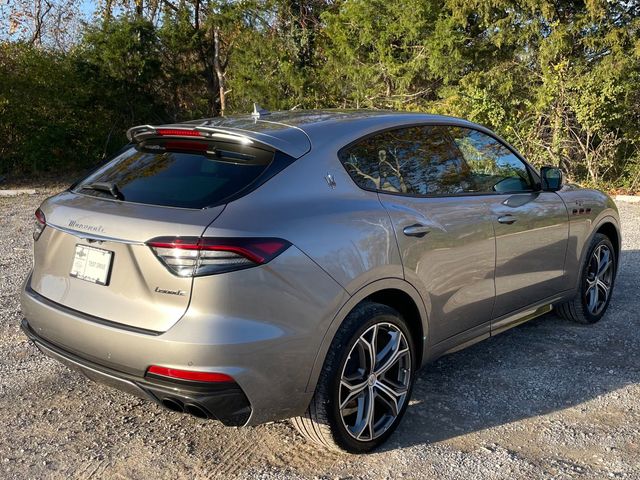 2022 Maserati Levante Trofeo