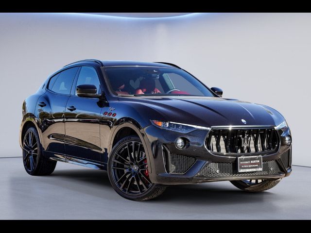 2022 Maserati Levante Trofeo