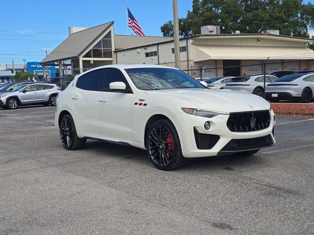 2022 Maserati Levante Trofeo