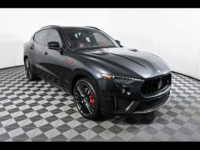 2022 Maserati Levante Trofeo