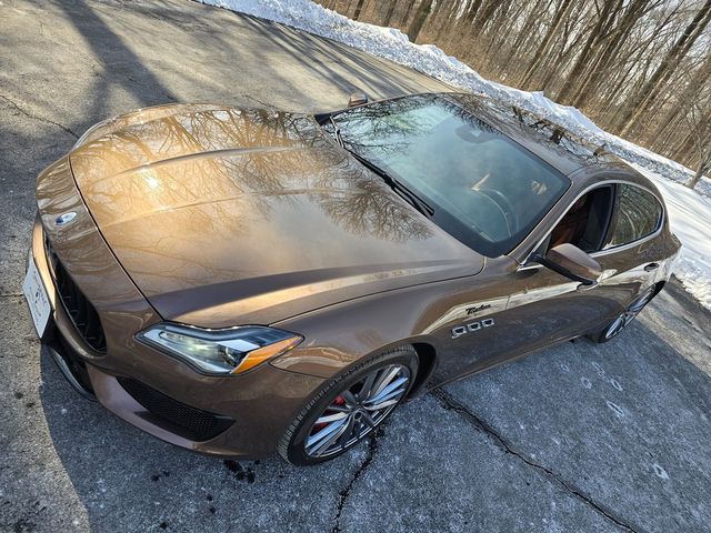 2022 Maserati Quattroporte Modena