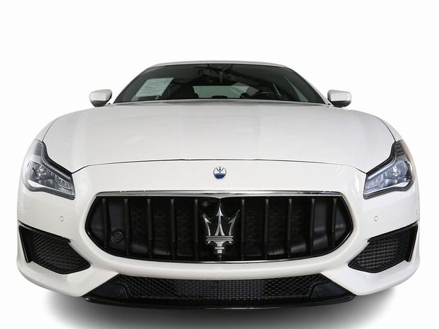 2022 Maserati Quattroporte Modena Q4