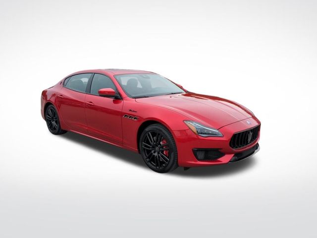 2022 Maserati Quattroporte Modena Q4