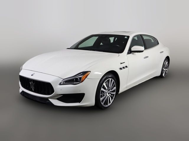 2022 Maserati Quattroporte Modena Q4