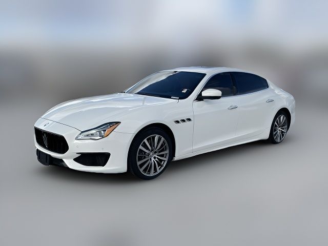 2022 Maserati Quattroporte Modena Q4