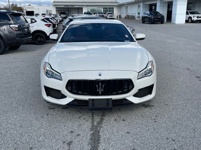 2022 Maserati Quattroporte Modena Q4