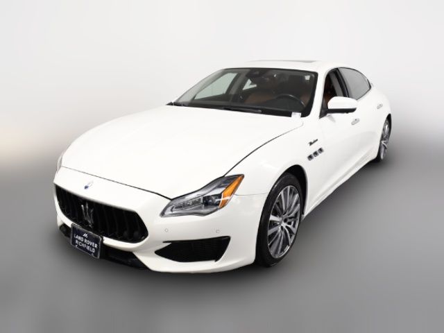 2022 Maserati Quattroporte Modena Q4