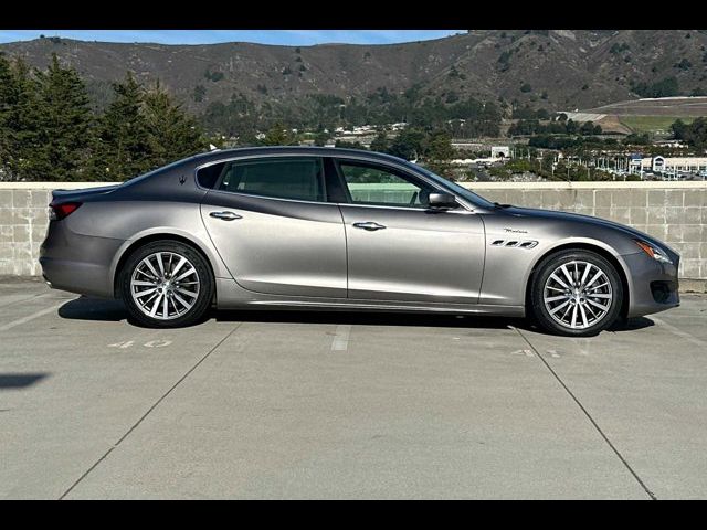 2022 Maserati Quattroporte Modena Q4