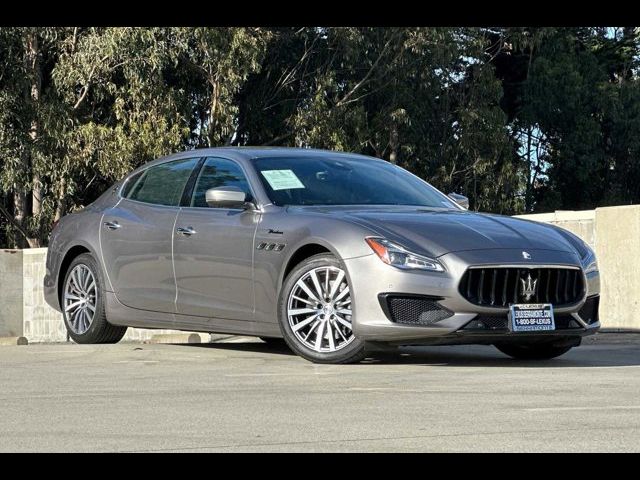 2022 Maserati Quattroporte Modena Q4