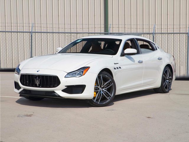 2022 Maserati Quattroporte Trofeo