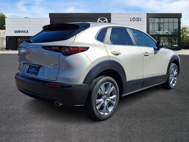 2022 Mazda CX-30 2.5 S Select Package
