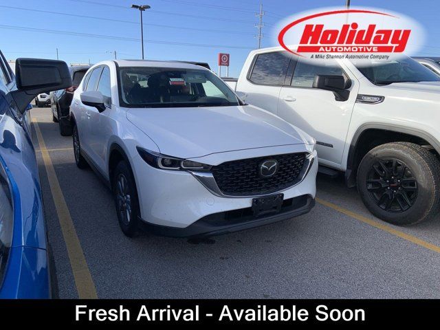 2022 Mazda CX-5 2.5 S Preferred Package