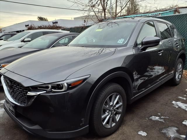 2022 Mazda CX-5 2.5 S Preferred Package