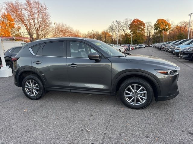 2022 Mazda CX-5 2.5 S Preferred Package