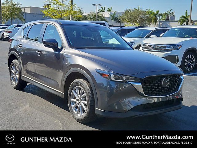 2022 Mazda CX-5 2.5 S Preferred Package