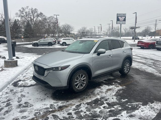 2022 Mazda CX-5 2.5 S Preferred Package