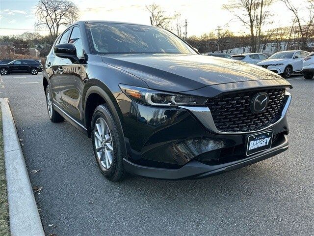 2022 Mazda CX-5 2.5 S Preferred Package