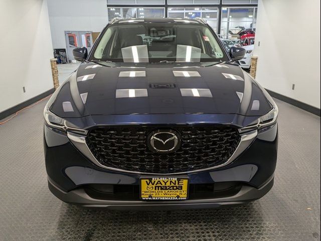 2022 Mazda CX-5 2.5 S Preferred Package