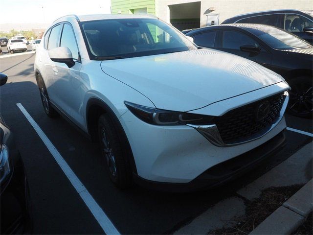 2022 Mazda CX-5 2.5 S Preferred Package