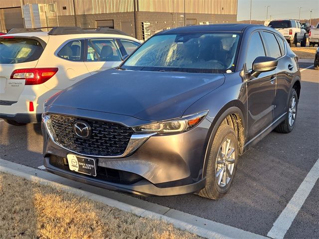 2022 Mazda CX-5 2.5 S Preferred Package