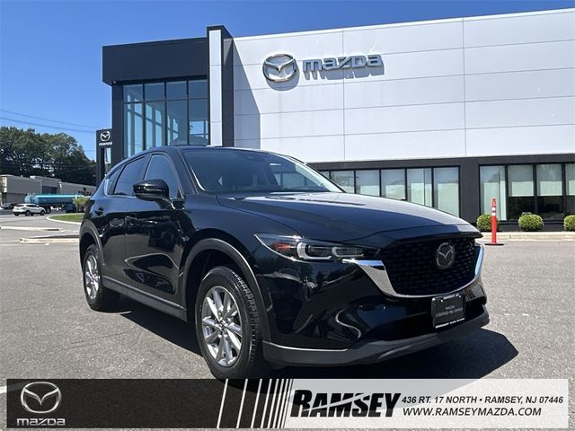 2022 Mazda CX-5 2.5 S Preferred Package