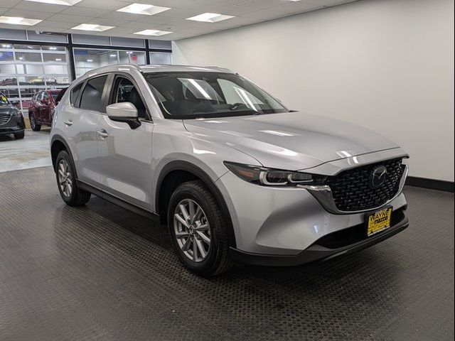 2022 Mazda CX-5 2.5 S Preferred Package