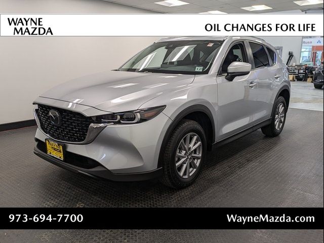 2022 Mazda CX-5 2.5 S Preferred Package