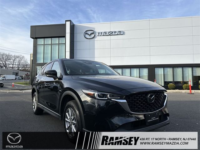 2022 Mazda CX-5 2.5 S Preferred Package