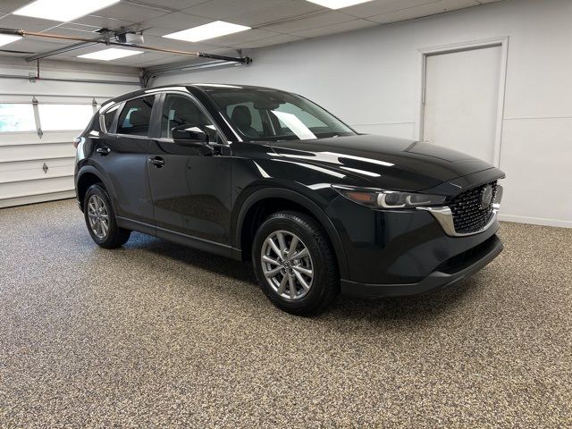 2022 Mazda CX-5 2.5 S Preferred Package