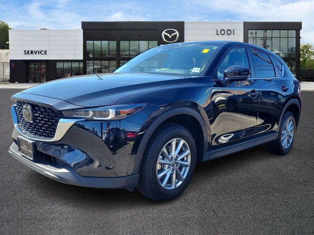 2022 Mazda CX-5 2.5 S Preferred Package