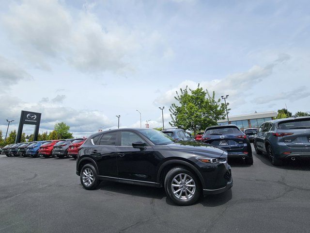 2022 Mazda CX-5 2.5 S Preferred Package