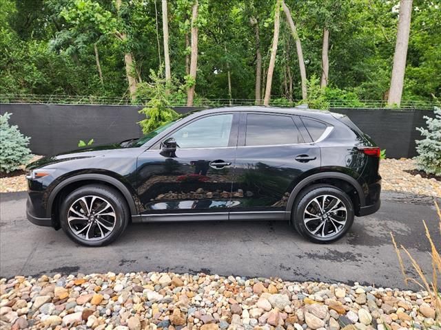 2022 Mazda CX-5 2.5 S Premium Package