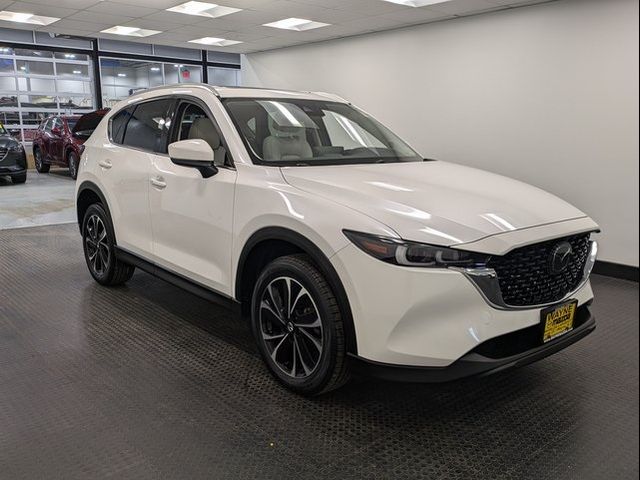 2022 Mazda CX-5 2.5 S Premium Package