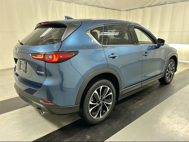 2022 Mazda CX-5 2.5 S Premium Package