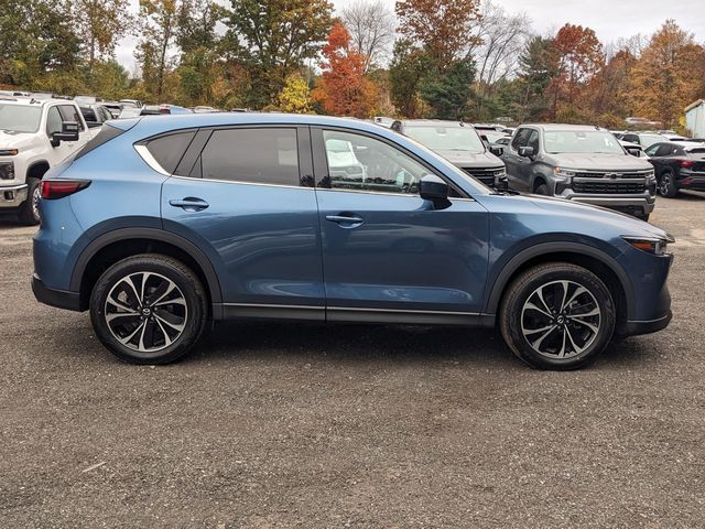 2022 Mazda CX-5 2.5 S Premium Package