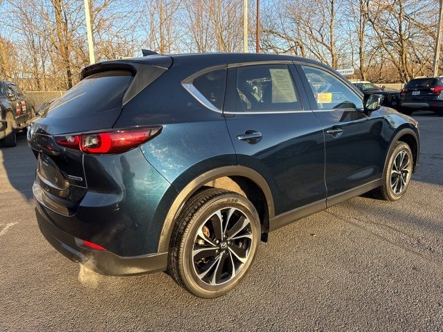 2022 Mazda CX-5 2.5 S Premium Package