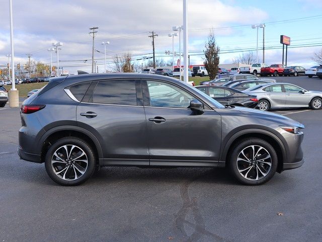 2022 Mazda CX-5 2.5 S Premium Package