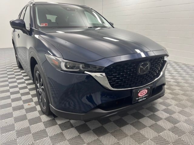 2022 Mazda CX-5 2.5 S Premium Package