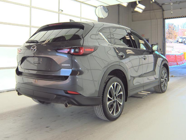 2022 Mazda CX-5 Sport Design