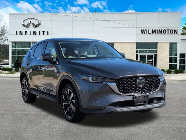 2022 Mazda CX-5 Sport Design