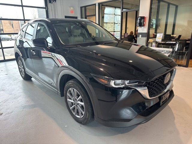 2022 Mazda CX-5 2.5 S Select Package