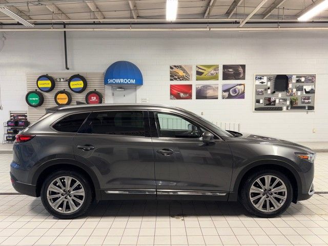2022 Mazda CX-9 Signature