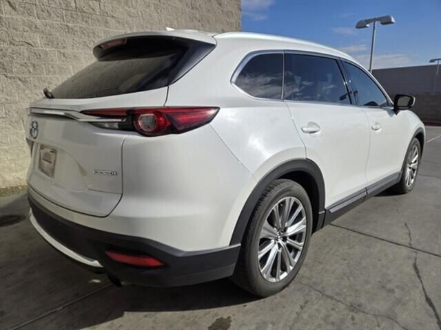 2022 Mazda CX-9 Signature