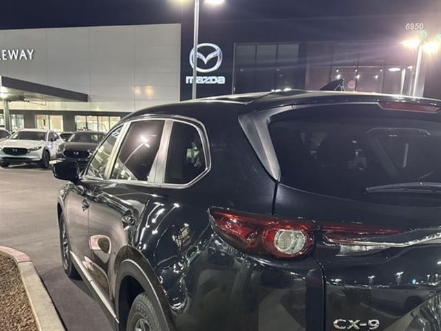 2022 Mazda CX-9 Sport